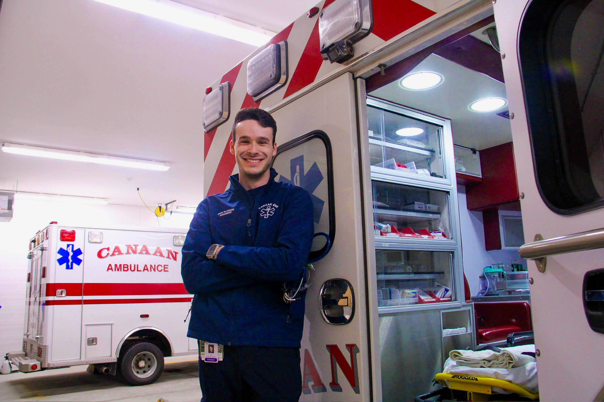 Paramedic2.jpg Paramedic2.jpg