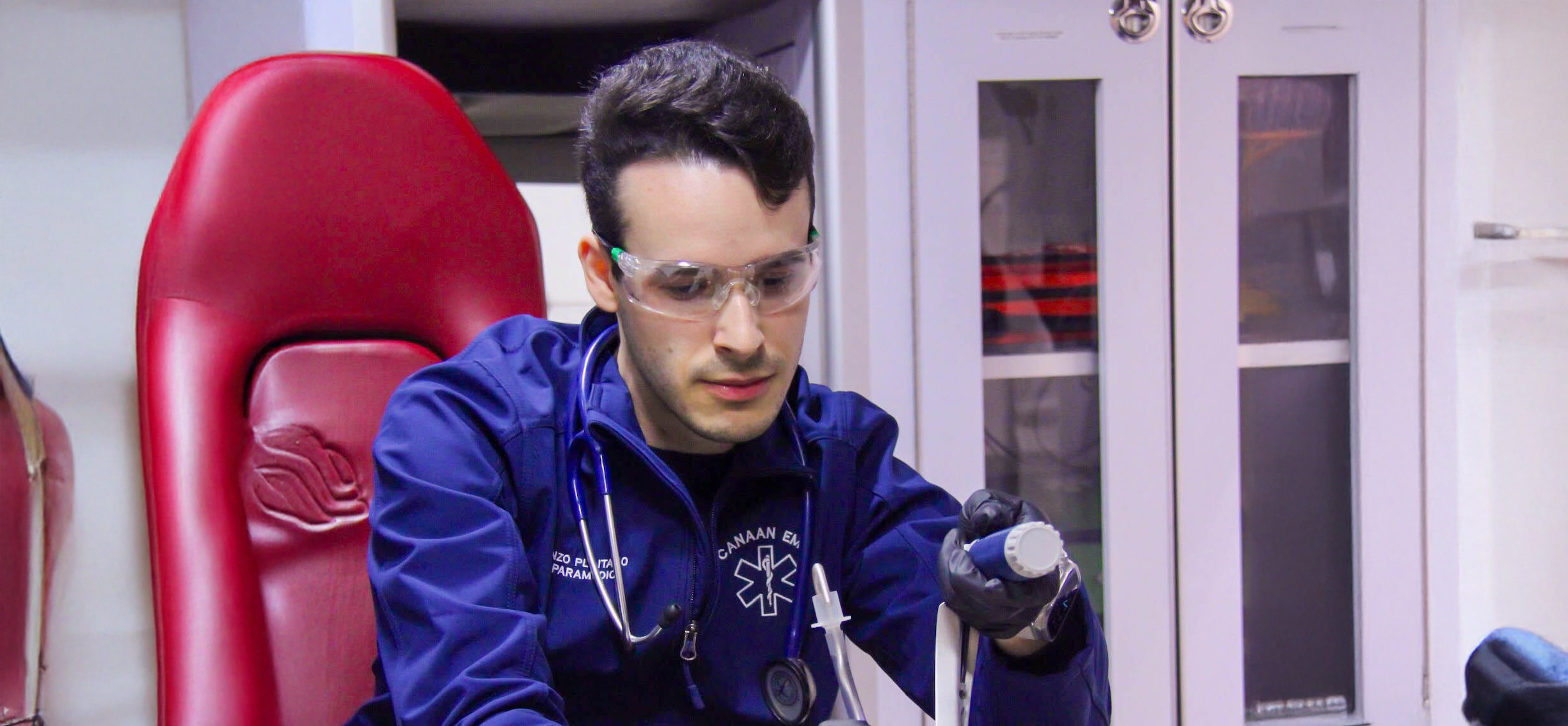 Paramedic1copy.jpg Paramedic1copy.jpg